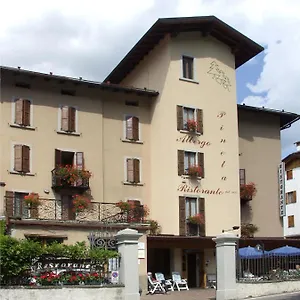 *** Hotel Pineta Italia