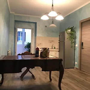 Couette-café Iris, Rome