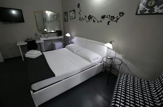 Mr Piece B&B Rome 2*,  Italy